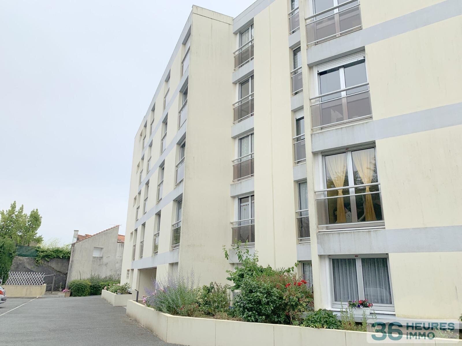 Studio 36 m² centre-ville ROYAN