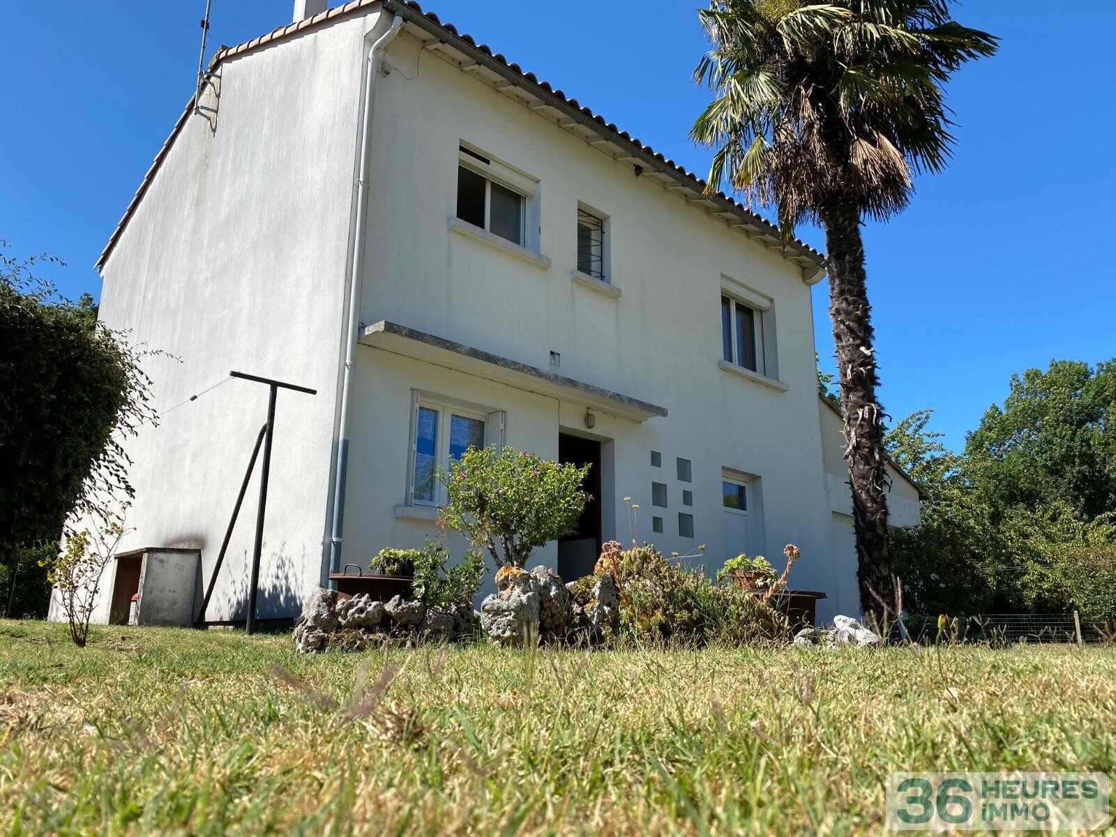 EXCLUSIVITE Maison 5 pièces MESCHERS 500m centre-ville