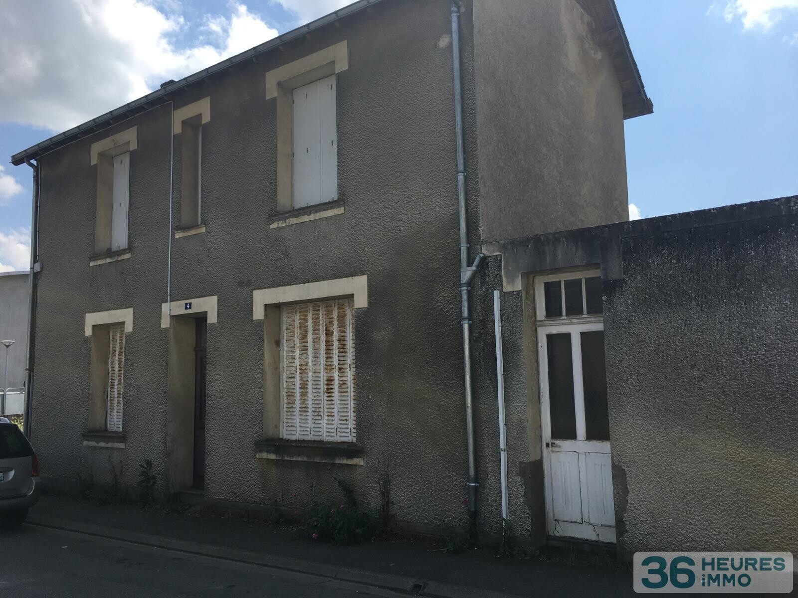 MAISON DE VILLE SUR 377 M² 