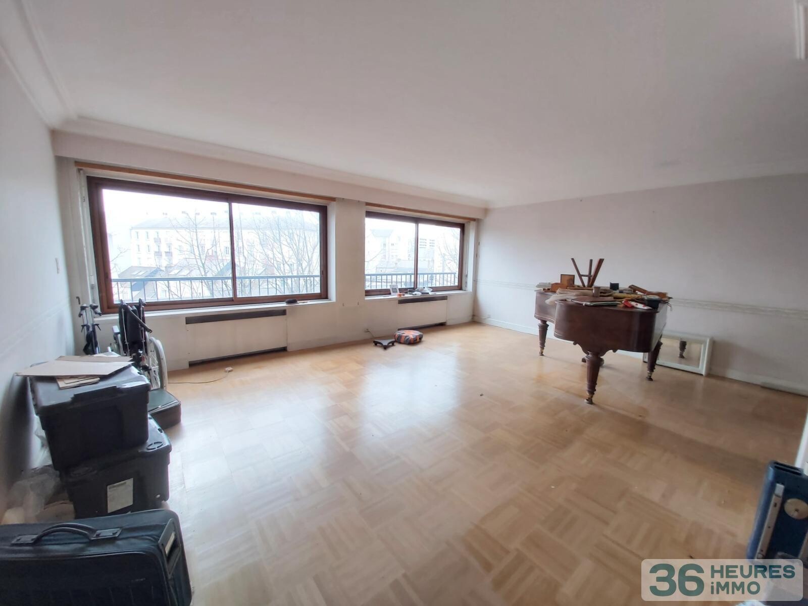 BOLLEE - APPARTEMENT TRAVERSANT AVEC PARKING 