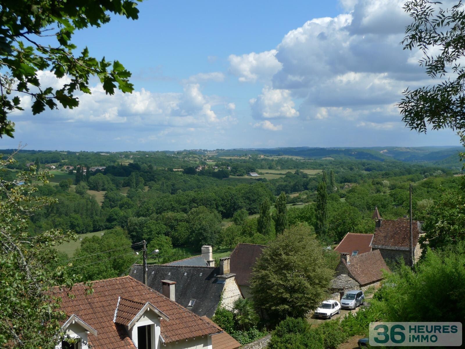 MAISON PERIGOURDINE EN PIERRES
