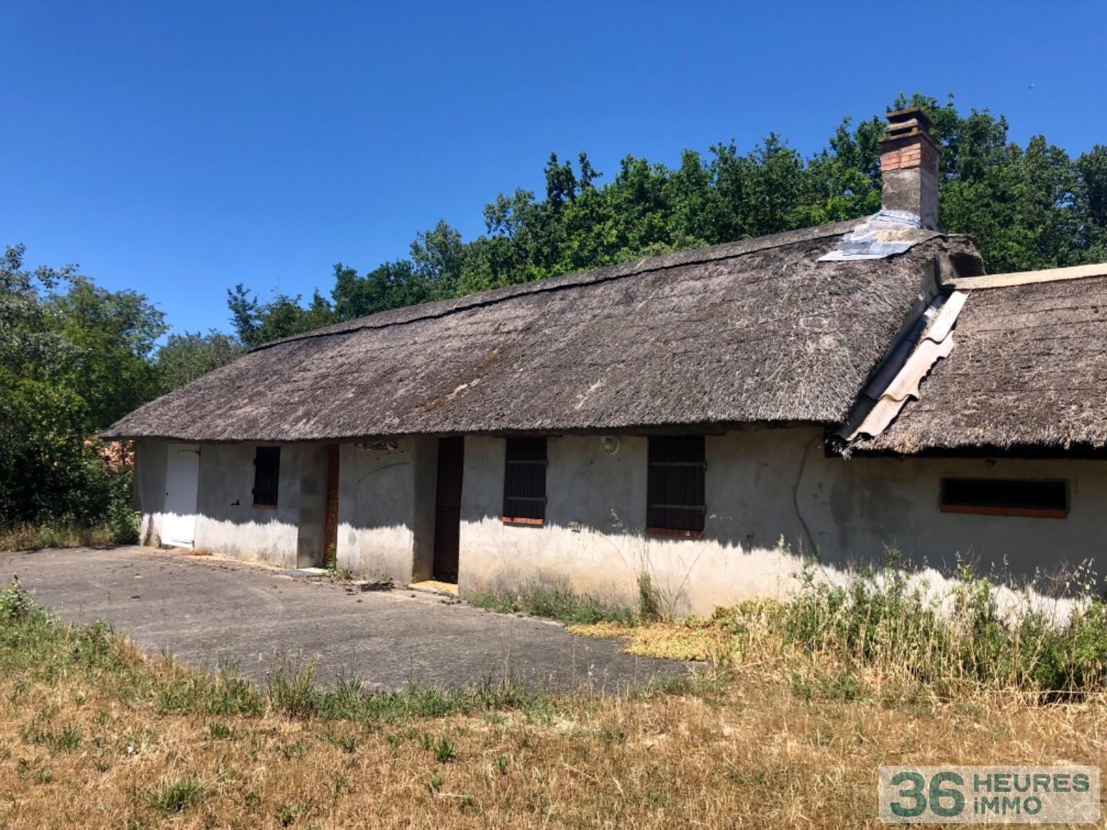 bourrine traditionnelle sur terrain de 1400 m2 constructibles