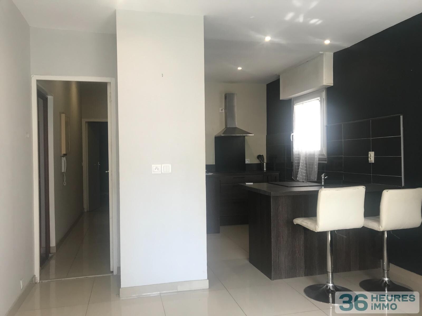 Appartement 2 pièces à rénover - ORLEANS