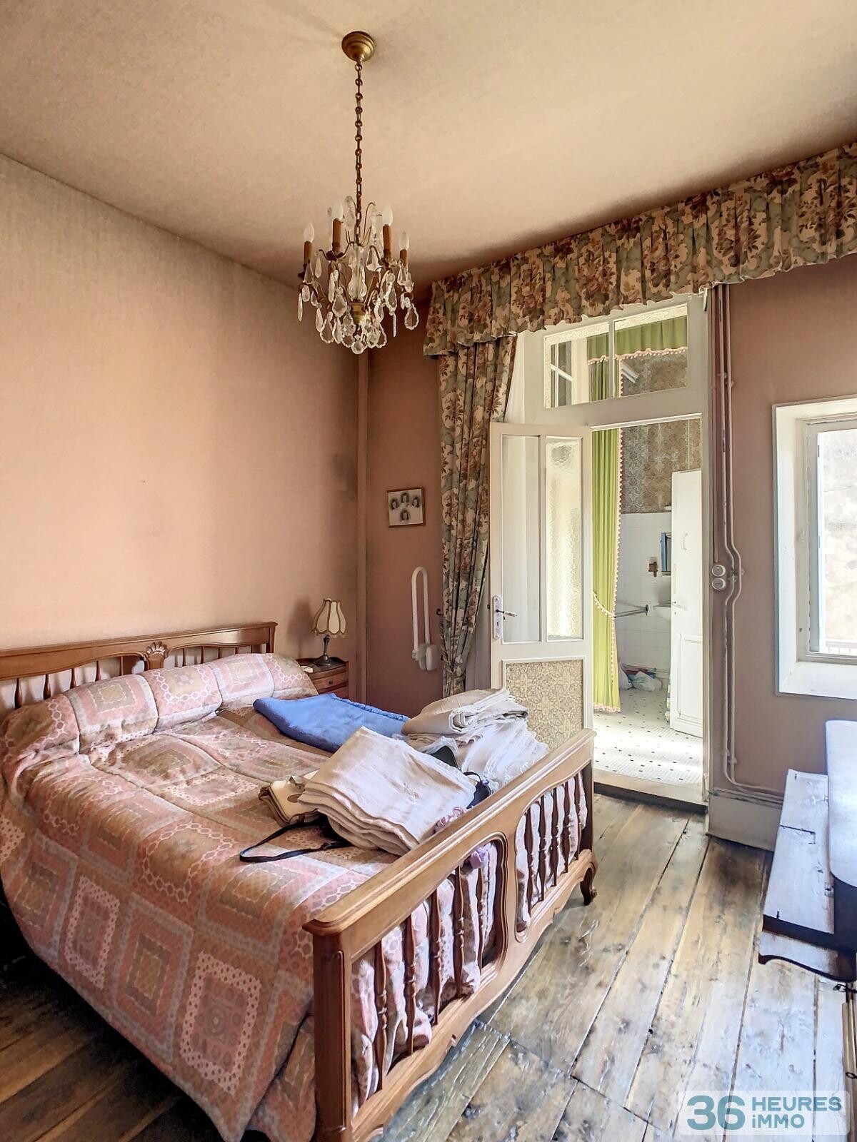 Maison bourgeoise avec jardin et possibilité de stationnement - centre-ville de perigueux