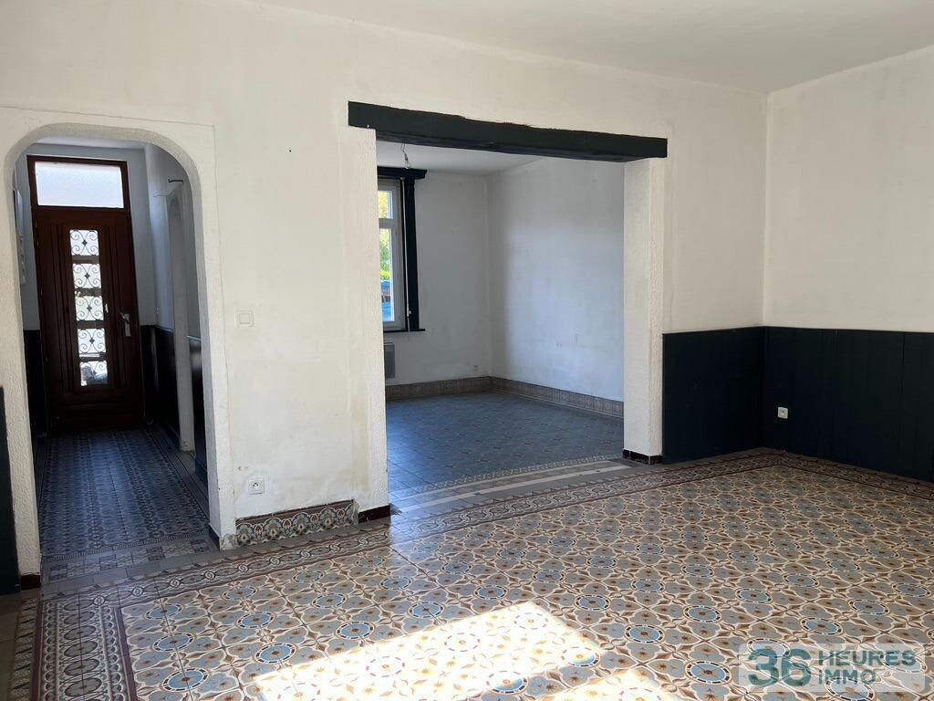 Choques maison t4 avec jardin garage et dependances 