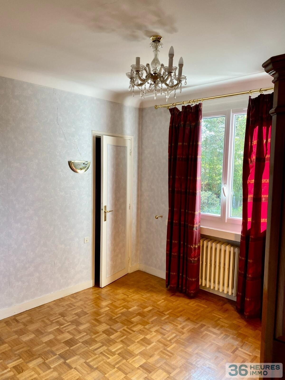 Maison 6 pièces - 105 m2 et 114 m2 d'annexes