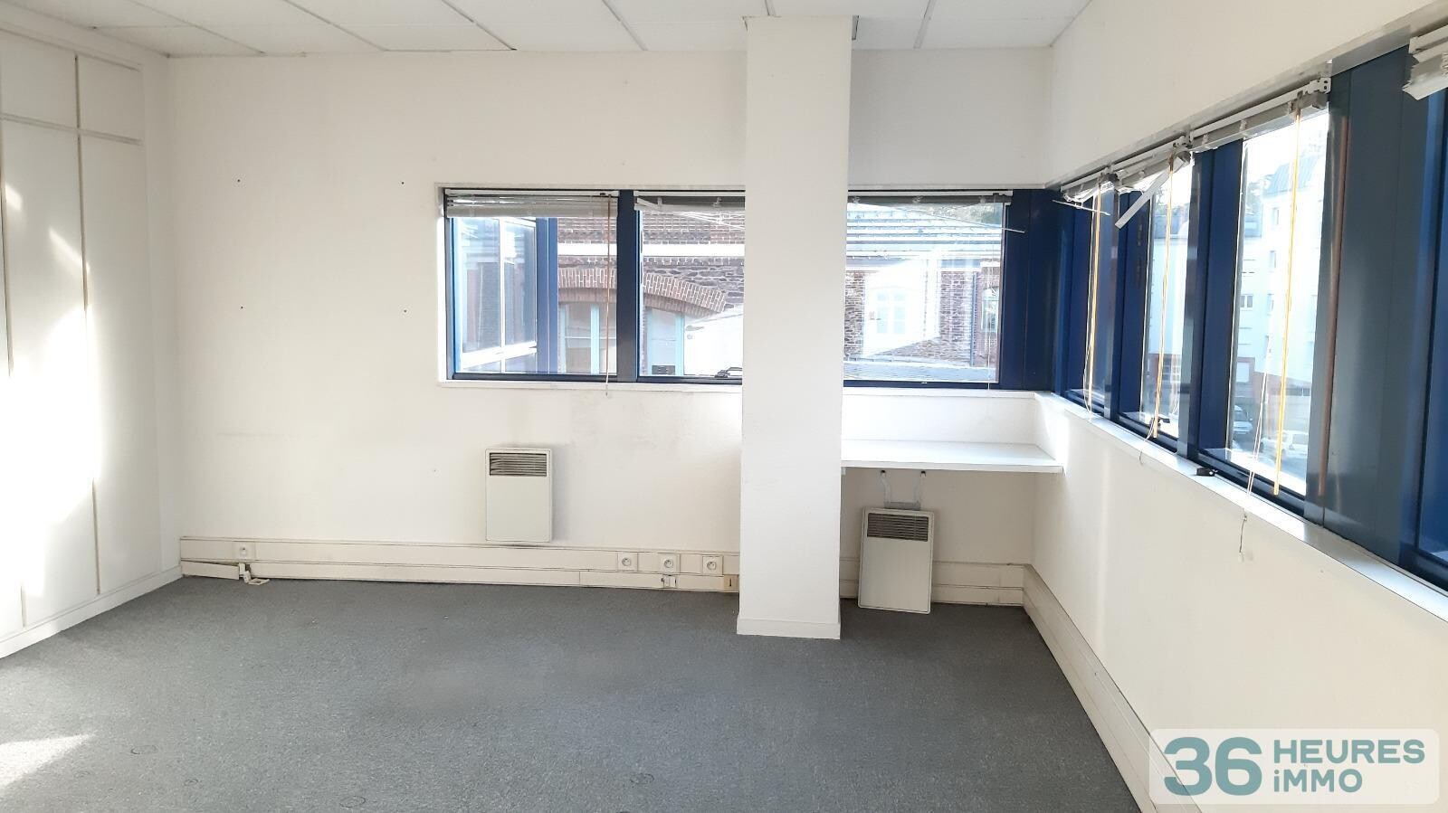 Local professionnel à usage de bureaux