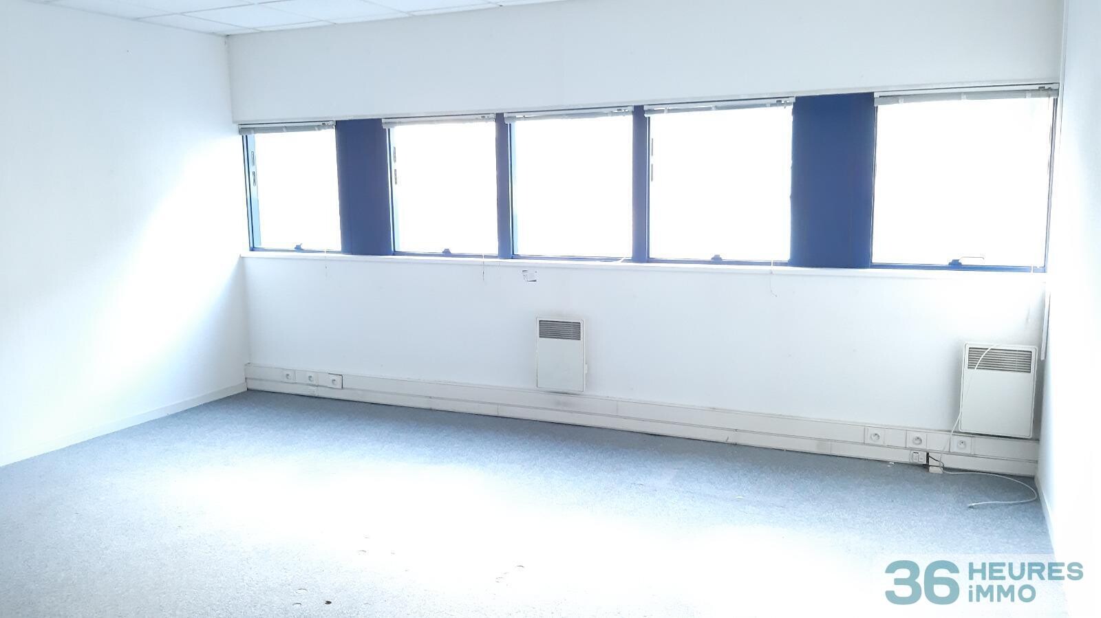 Local professionnel à usage de bureaux