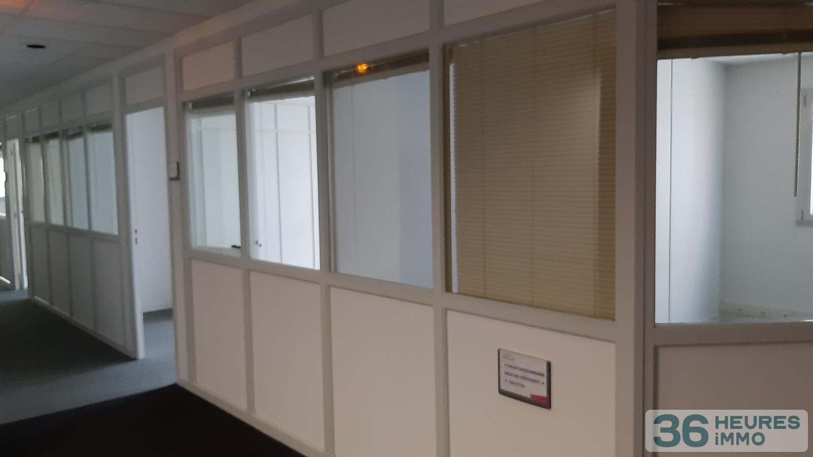 Local professionnel à usage de bureaux