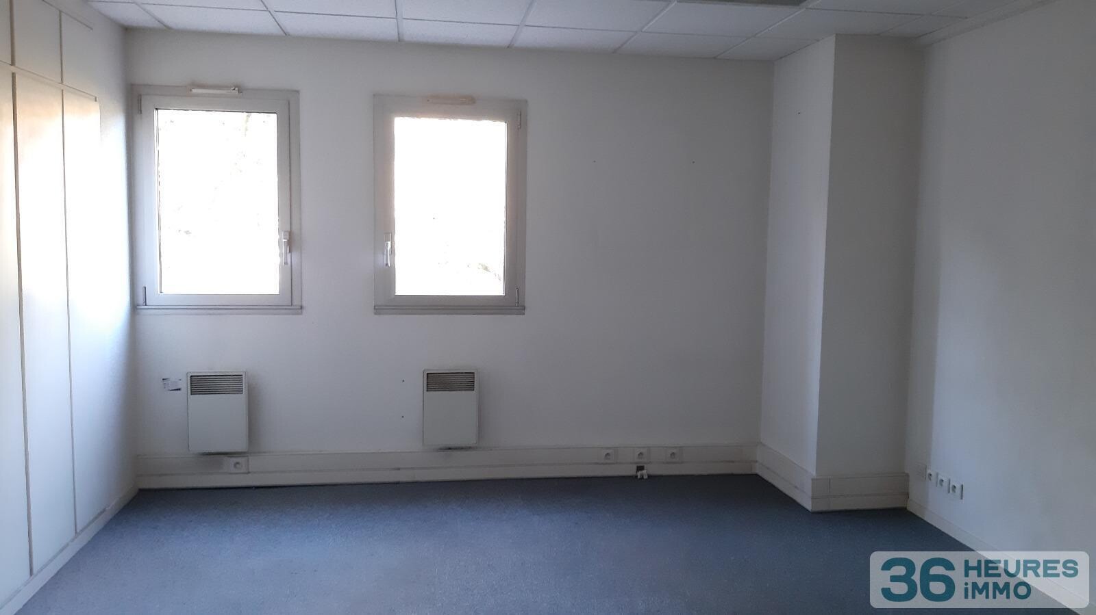 Local professionnel à usage de bureaux