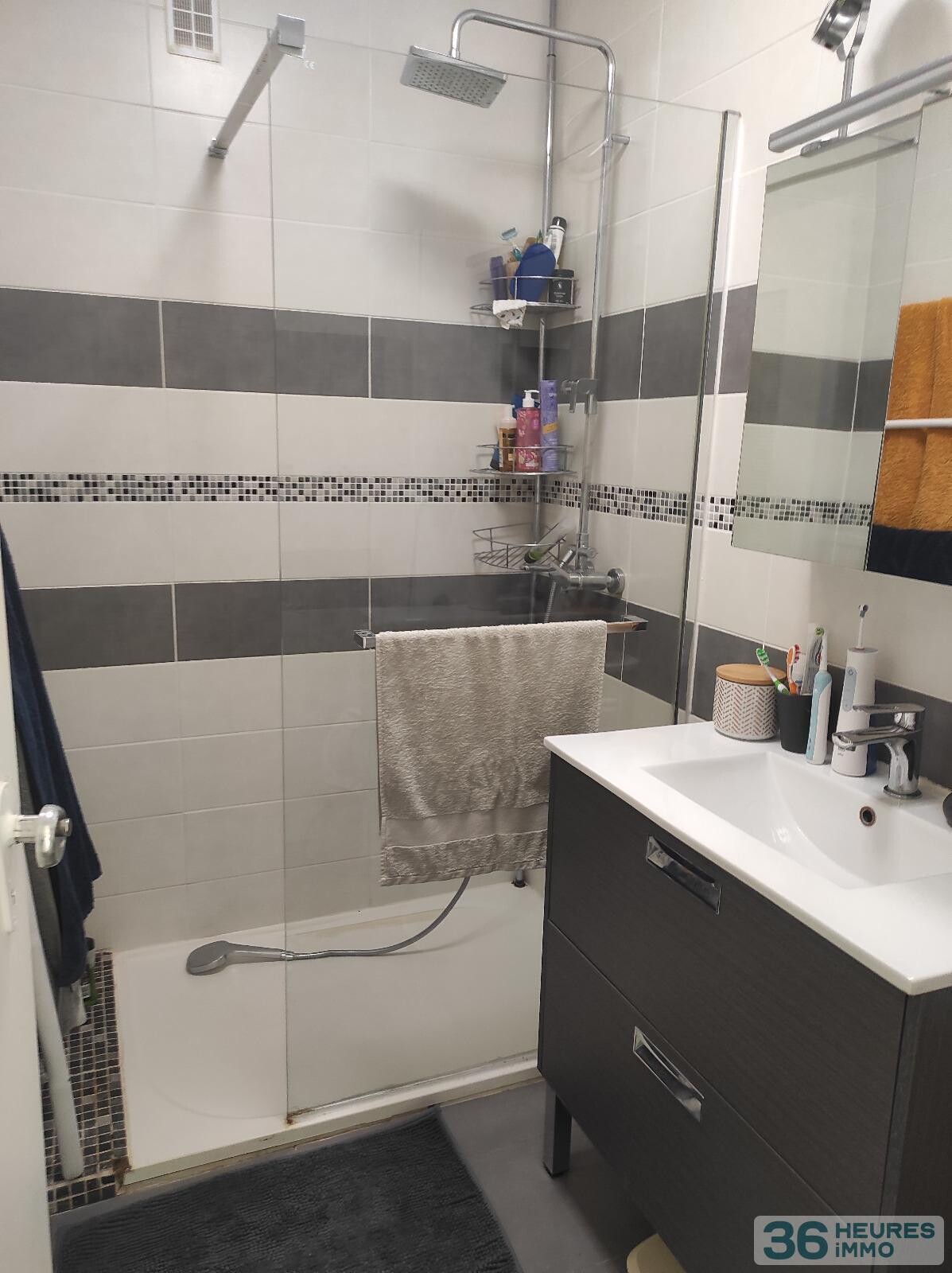 Appartement t3 5ème dernier étage avec ascenseur, vue dégagée