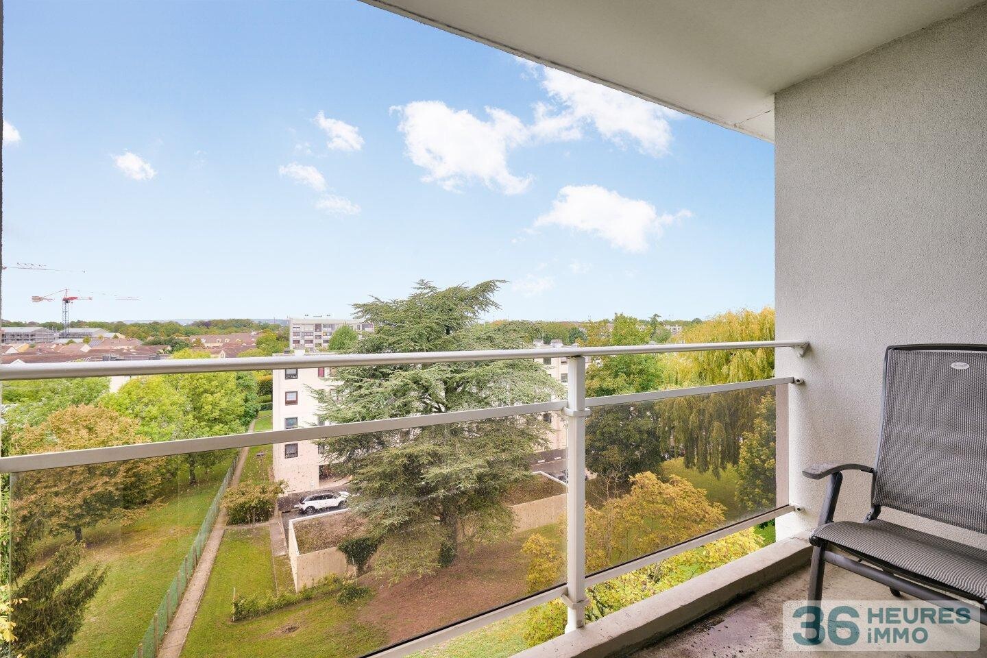 Appartement balcon dernier étage