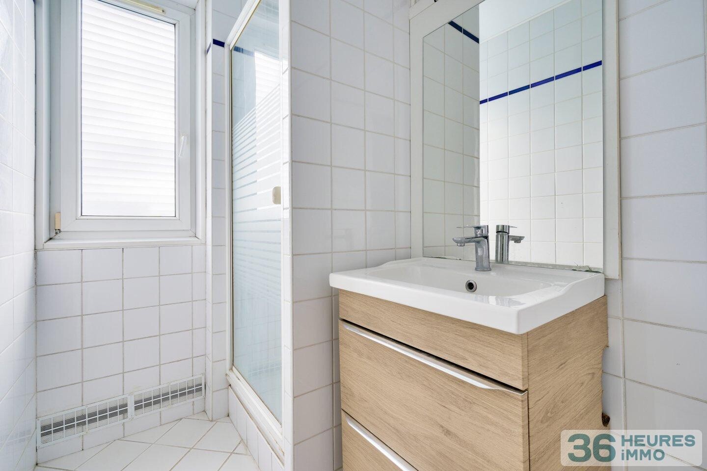 Appartement balcon dernier étage