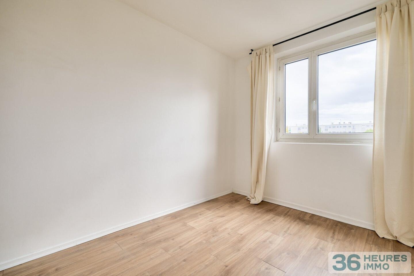 Appartement balcon dernier étage