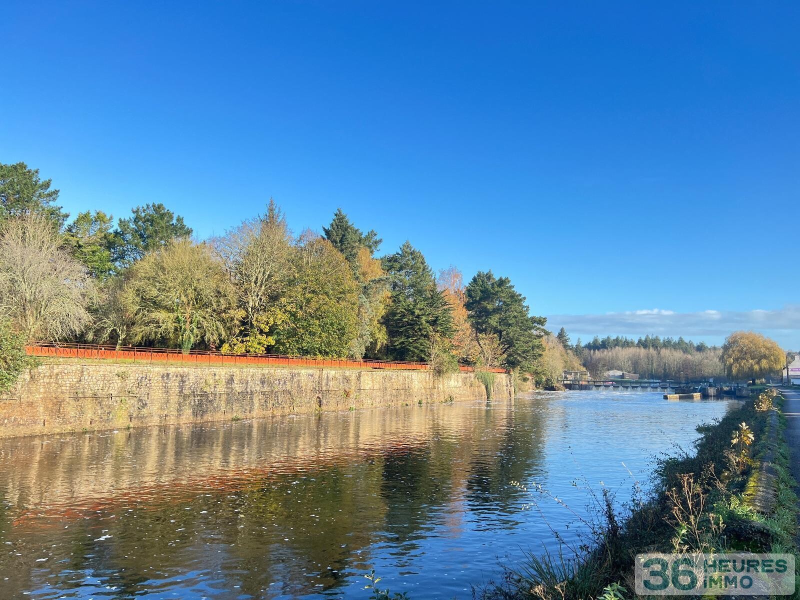 Maison des années 1910 avec jardinet