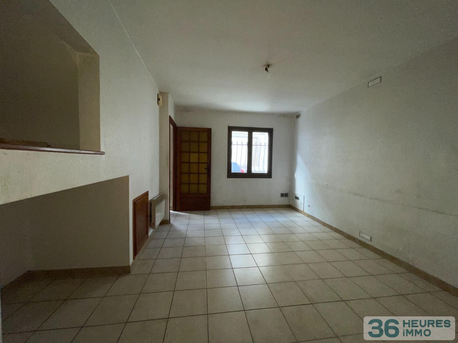 Agen, belle maison, 1 chambre et 1 bureau.