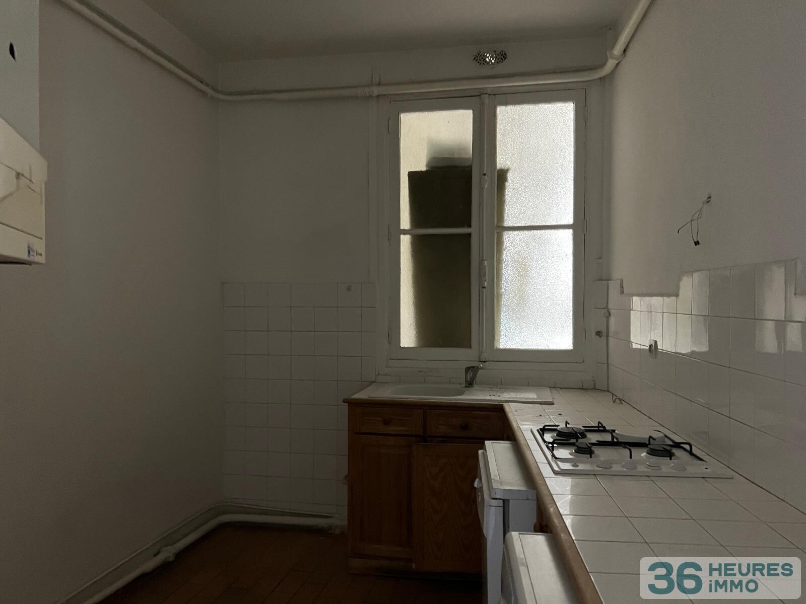 Appartement 2ème etage, t4 de 76m2 balcon