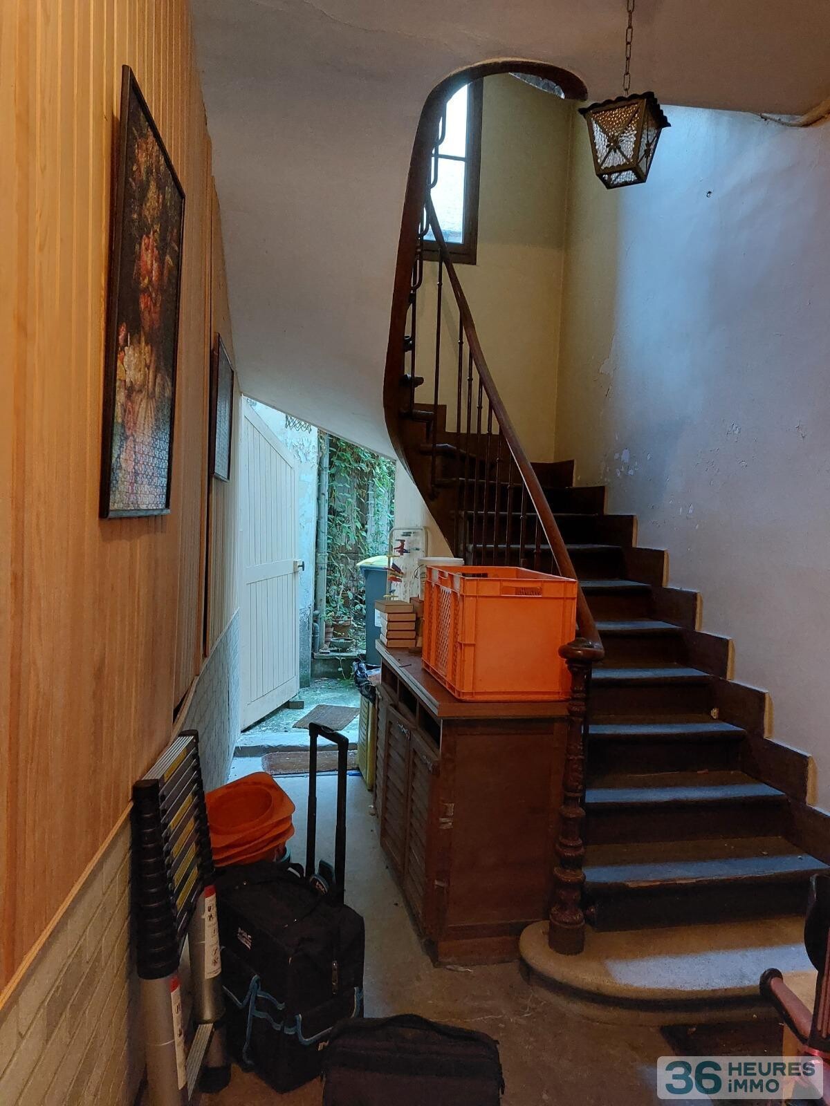 A vendre immeuble libre habitation + local commercial melun 77000