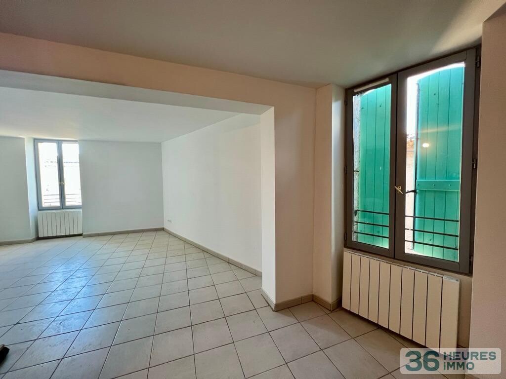 Maison de village/ immeuble de rapport 