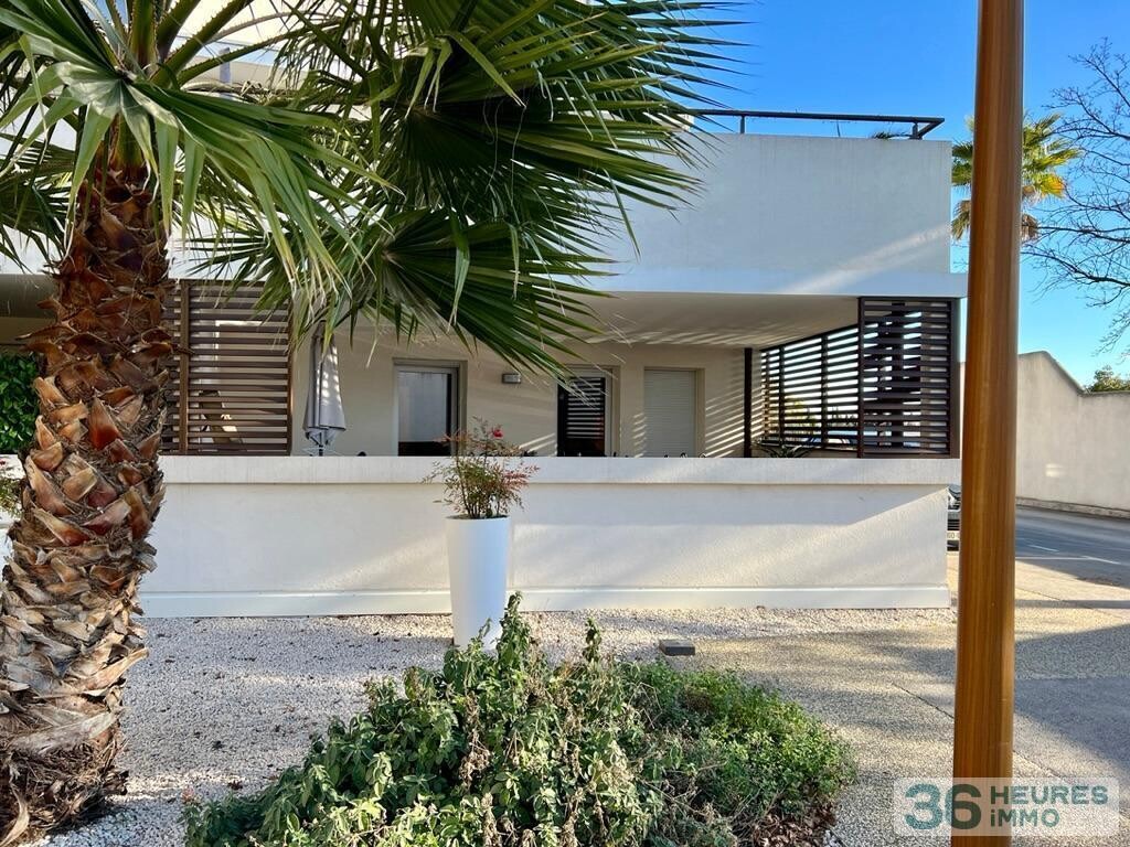 Appartement t2 avec terrasse de 24m2 et 2 parkings