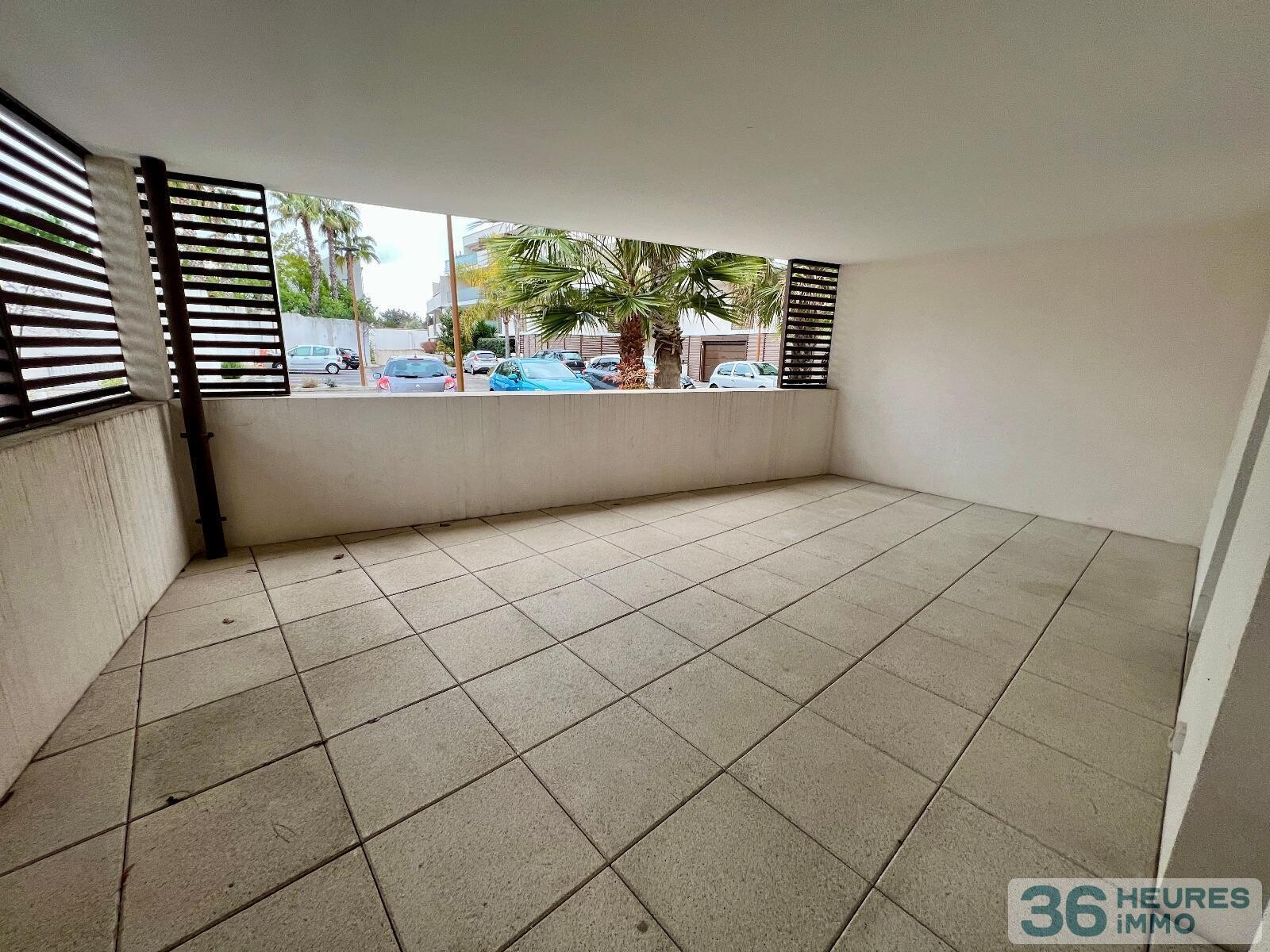 Appartement t2 avec terrasse de 24m2 et 2 parkings