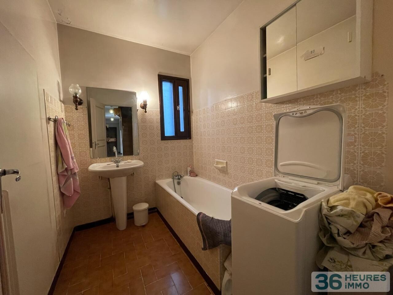 Maison avec jardin et garage