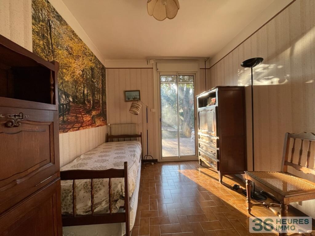 Maison avec jardin et garage