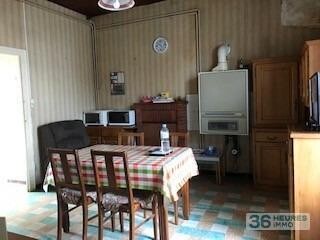 Soullans, proche centre, maison 3 ch, logements annexes et dépendances sur terrain de plus de 1800m² !