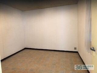 Soullans, proche centre, maison 3 ch, logements annexes et dépendances sur terrain de plus de 1800m² !