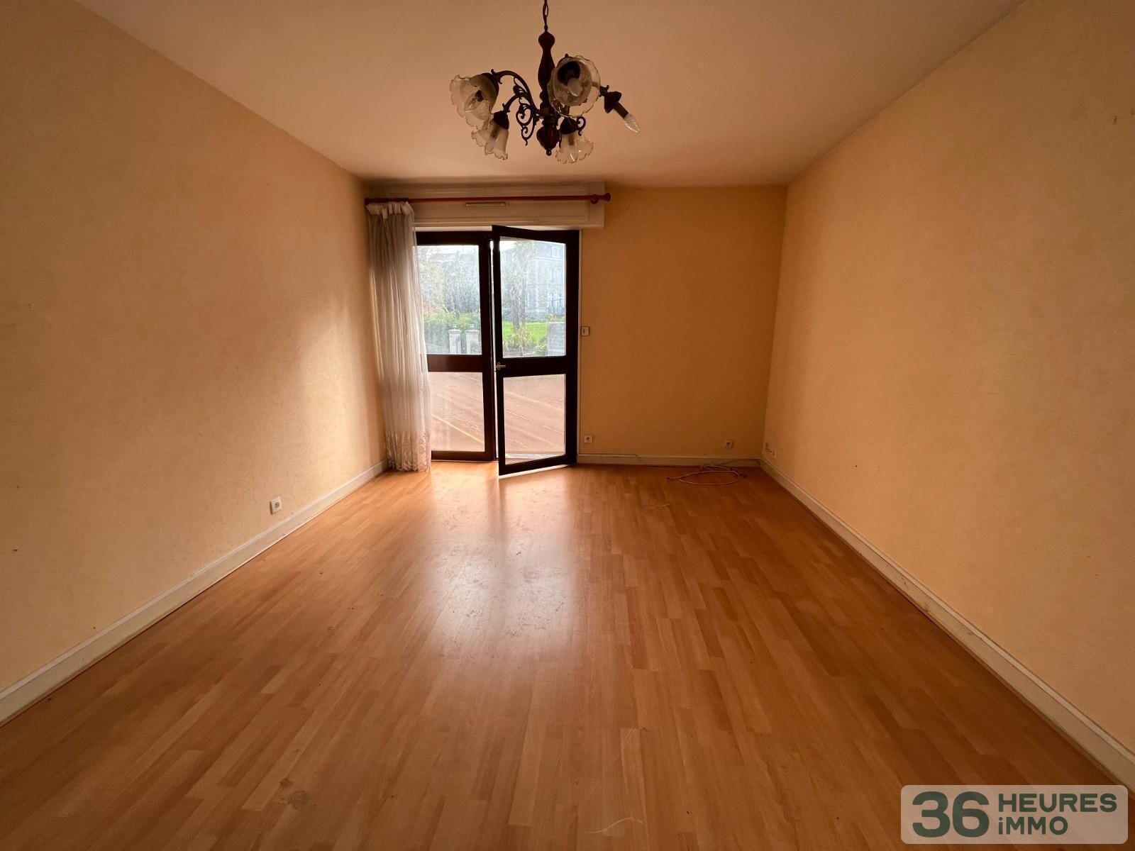 Appartement centre-ville chateaulin 