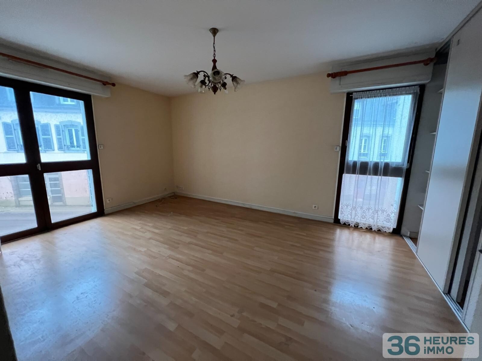 Appartement centre-ville chateaulin 