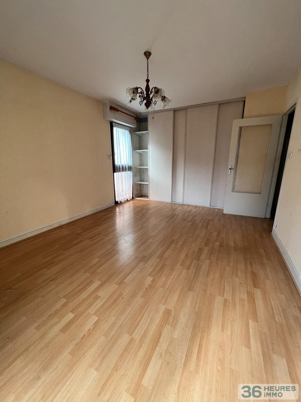 Appartement centre-ville chateaulin 