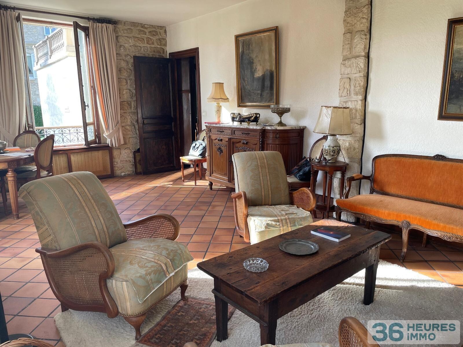 Maison belle vue sur le château