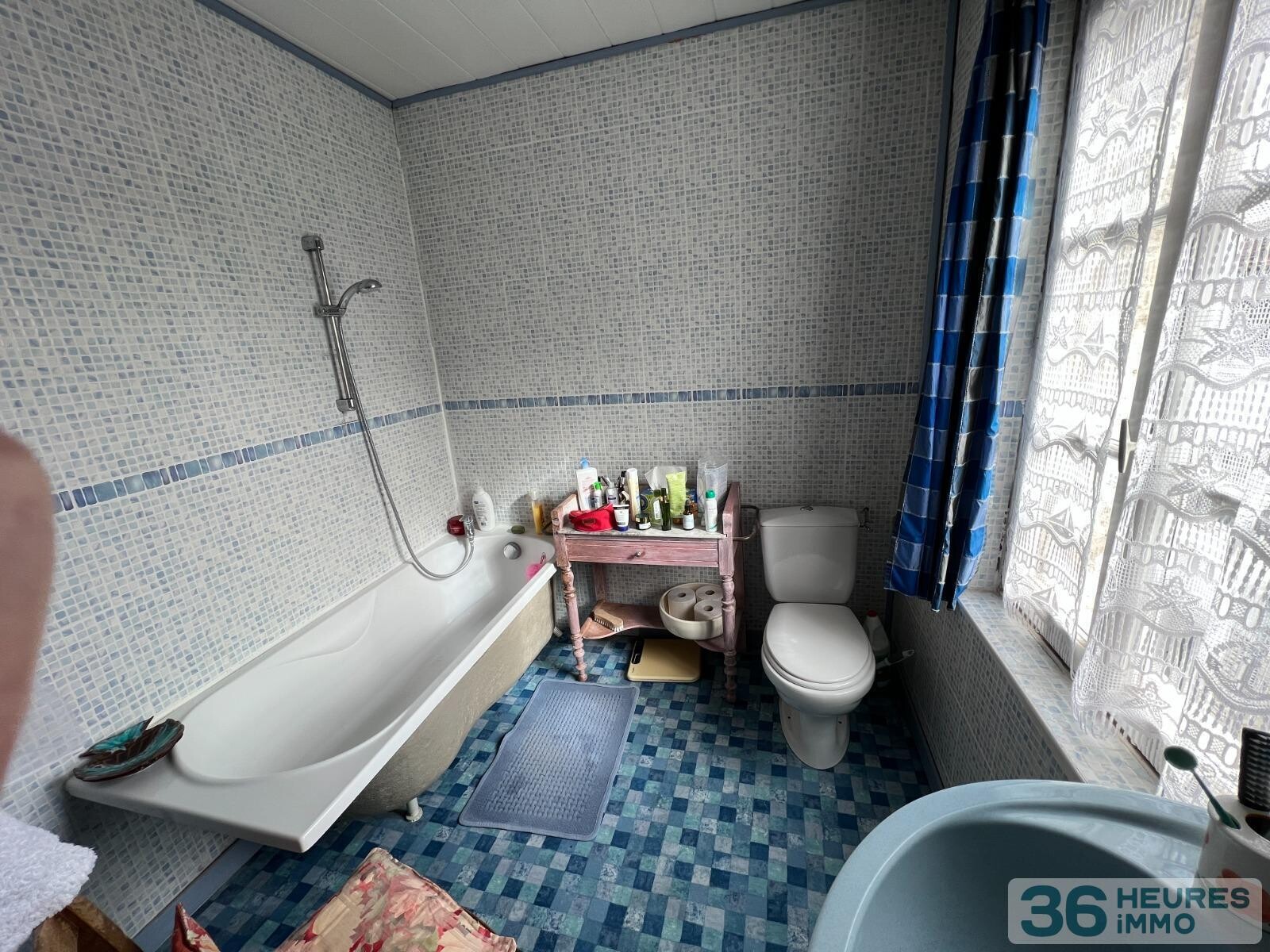 Immeubles en pierres avec appartement bon etat