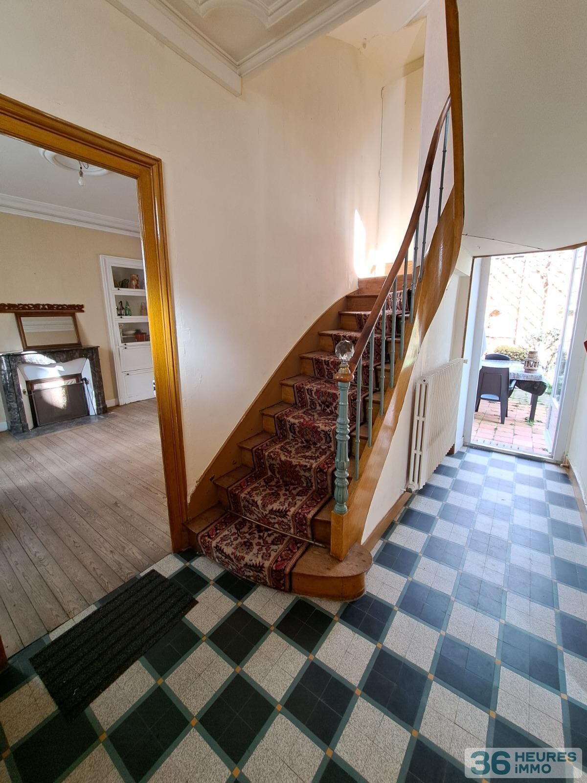 Jacobins - angevine avec garage 