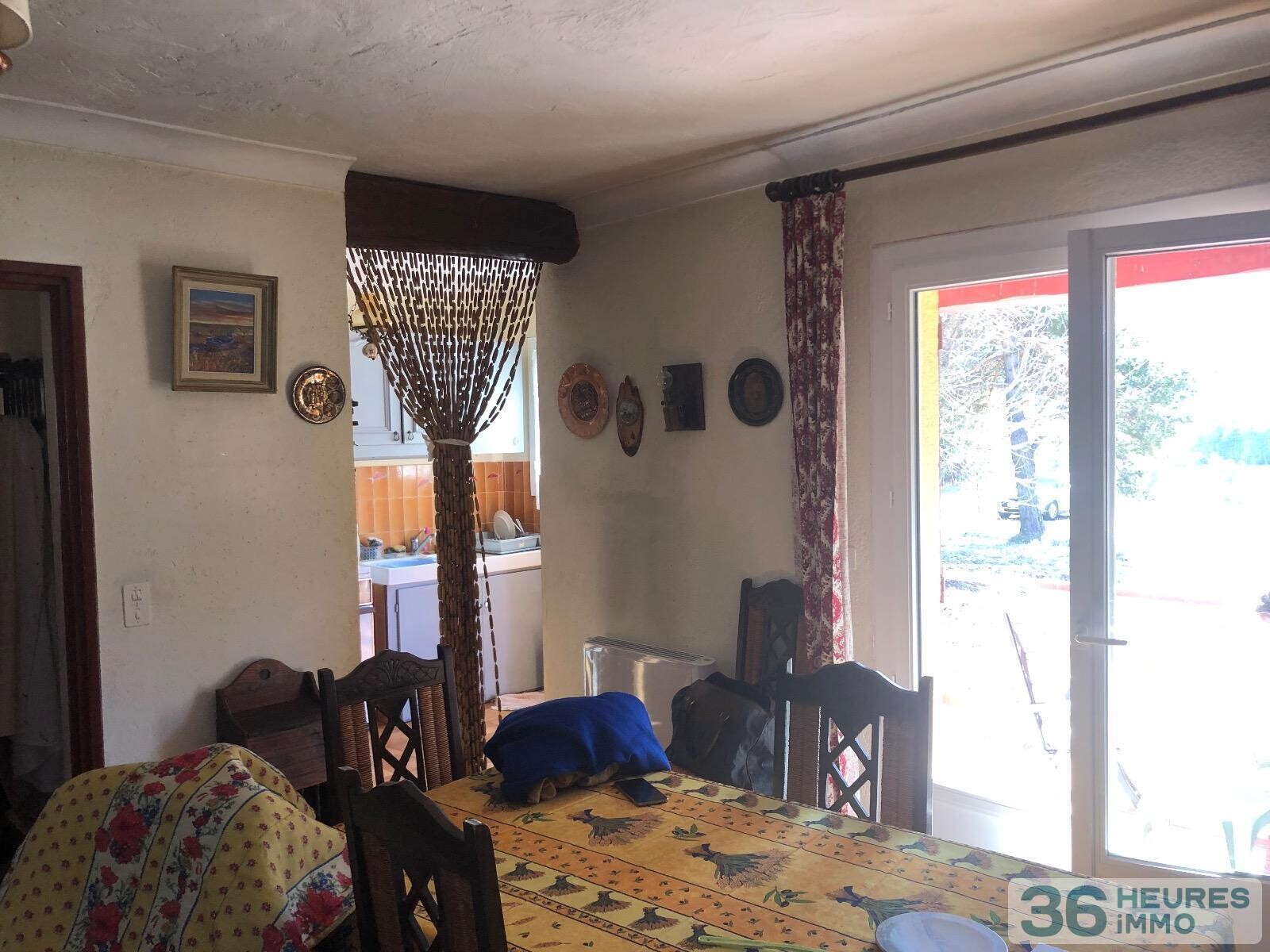 Maison de plain pied 4 pièces sur 1560 m2 de terrain 