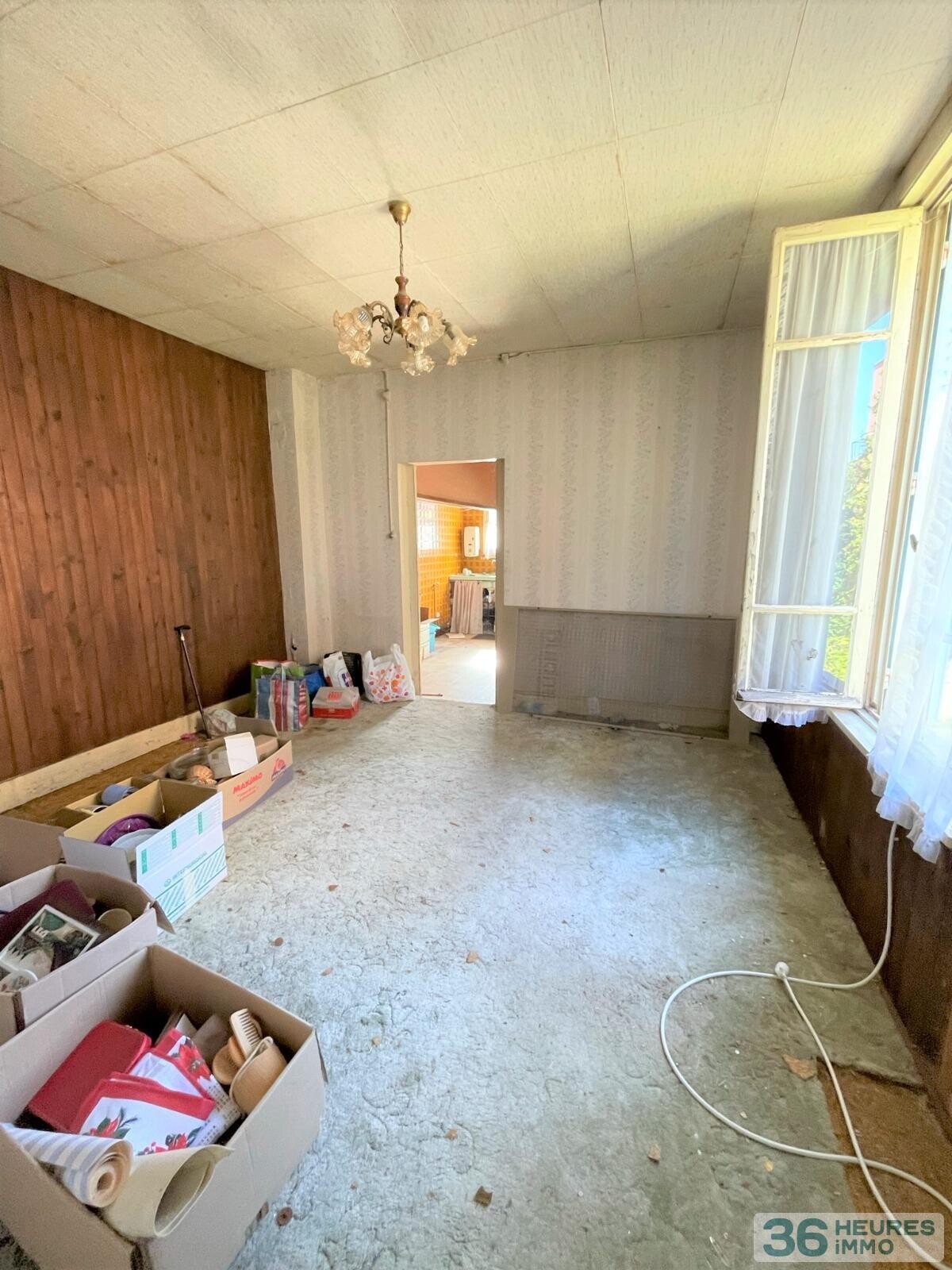 Petite maison à rénover à sainte savine 