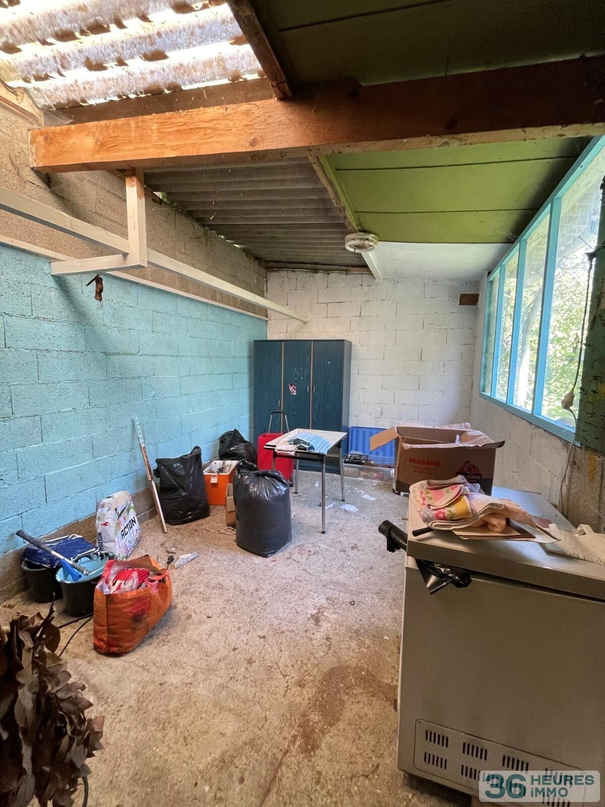 Petite maison à rénover à sainte savine 