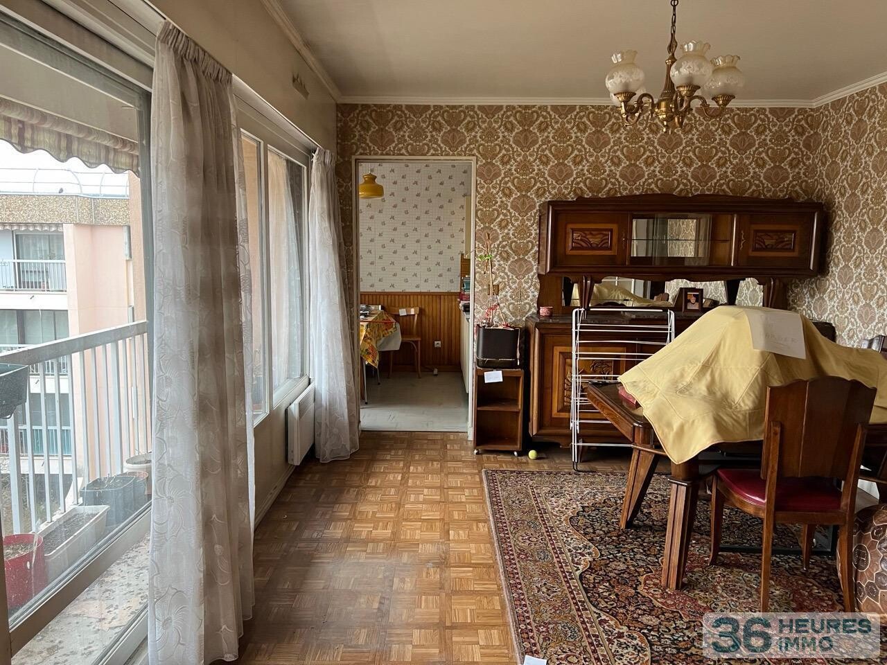 Appartement traversant, balcon