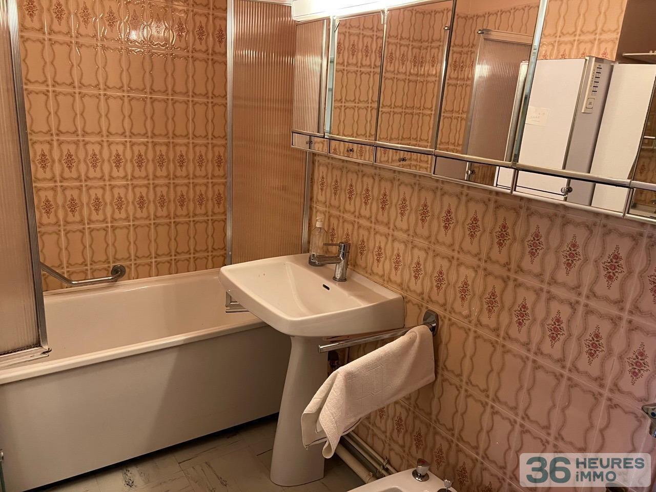 Appartement traversant, balcon