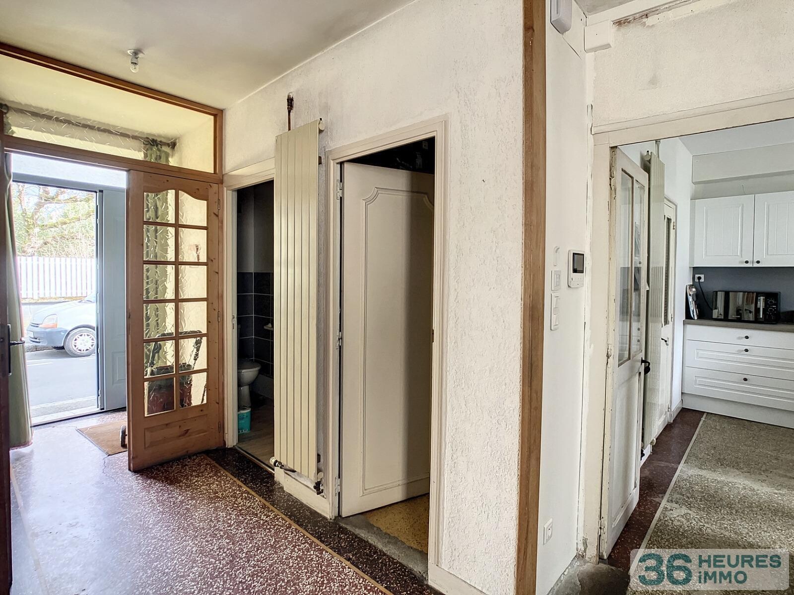 Charmante maison de ville avec grand jardin arboré à orléans