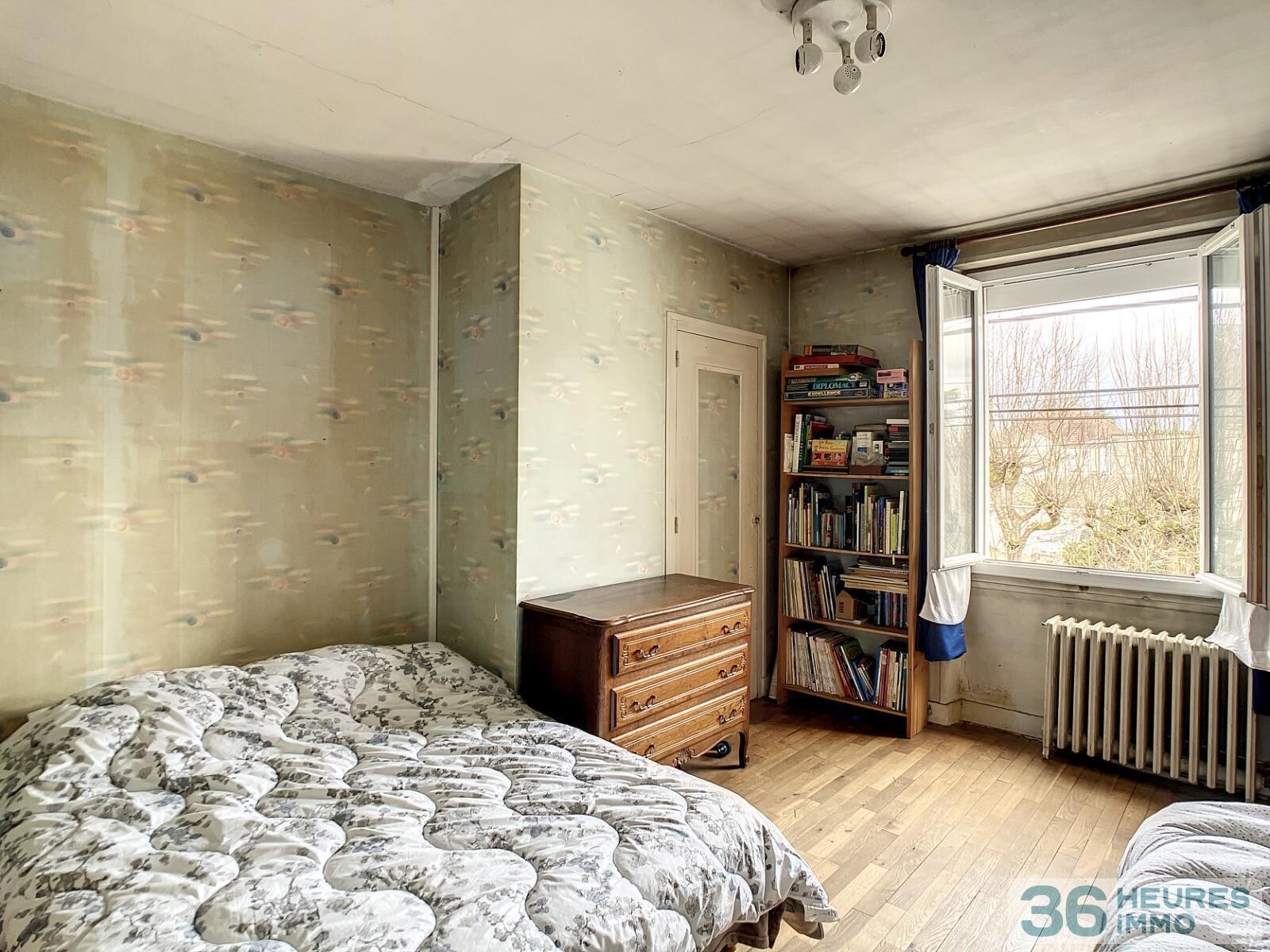 Charmante maison de ville avec grand jardin arboré à orléans