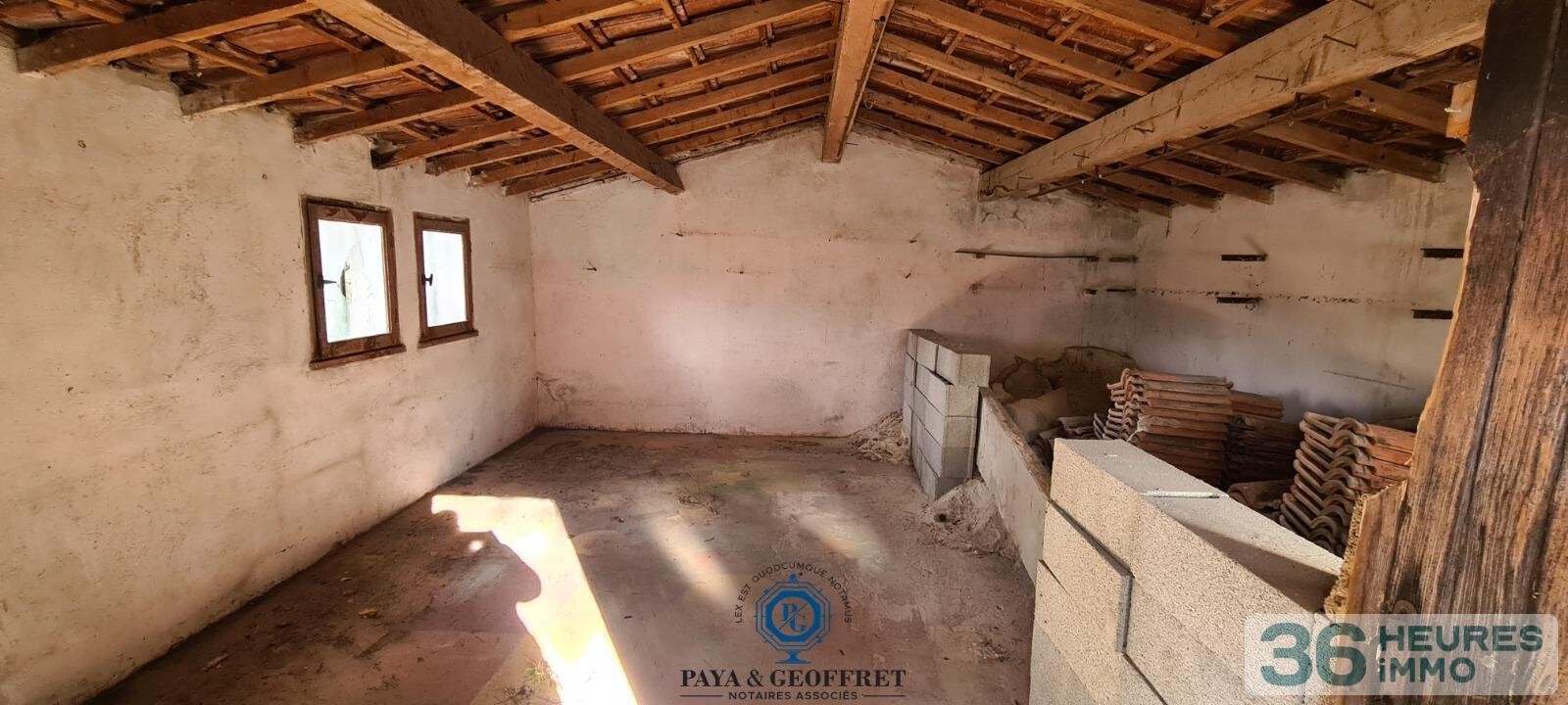 Villa à rénover de 106m² avec jardin LE REVEST