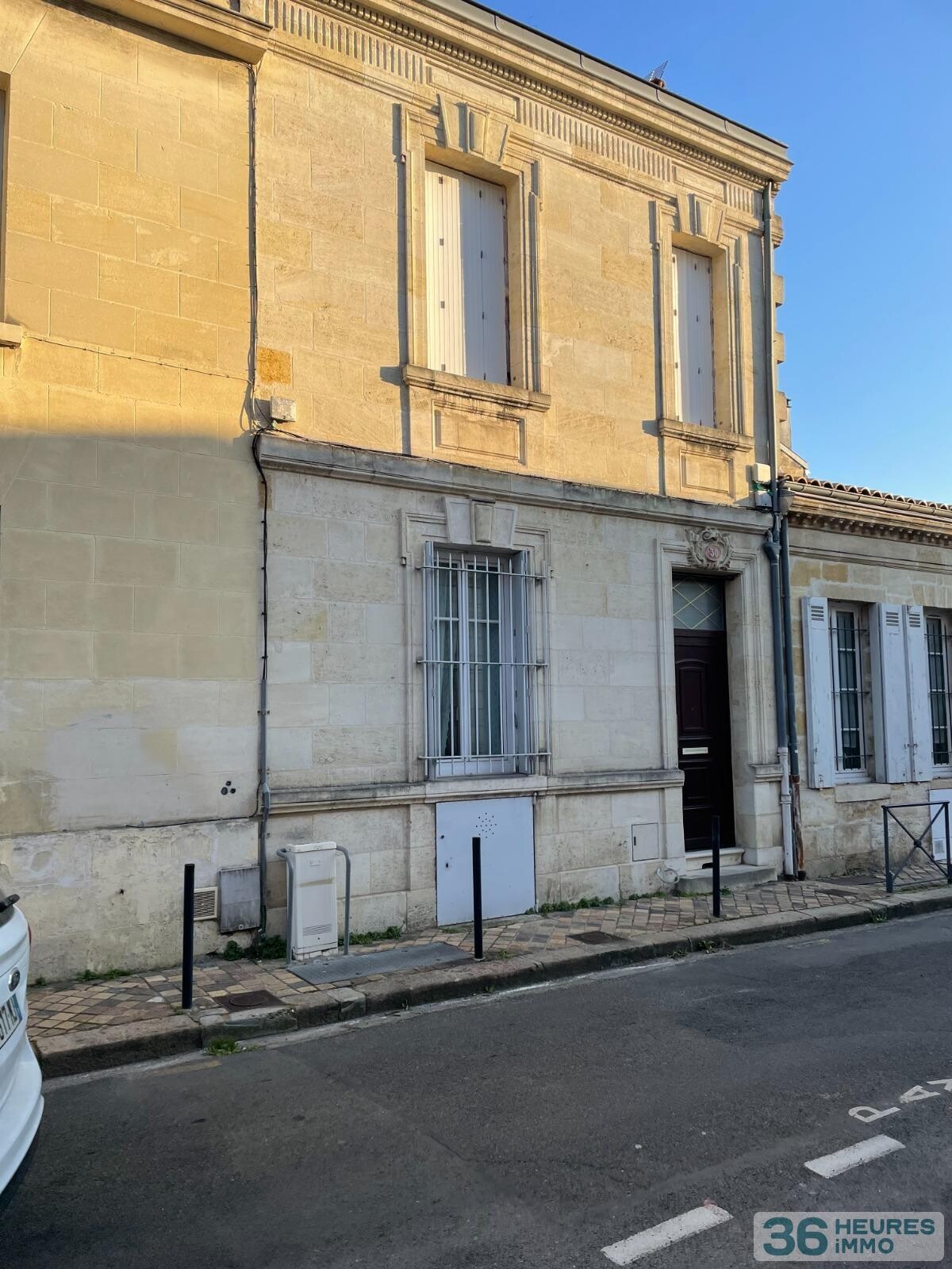 Charmante maison pierre r+1 avec garage