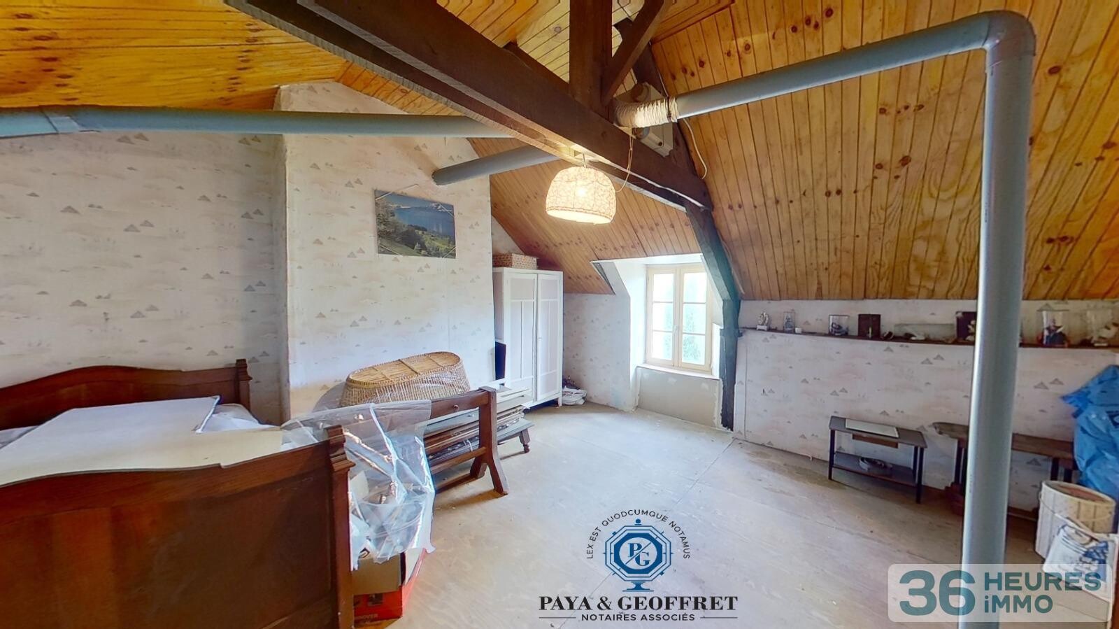 Maison à rénover avec 9673m² de jardin à brehan