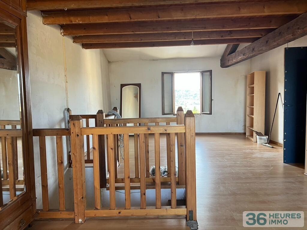 MAISON DE CHARME  T 6 BAGES D AUDE 