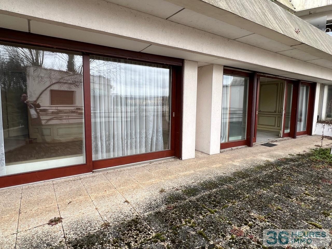 Apaprtement avec vue sur lac et terrasse