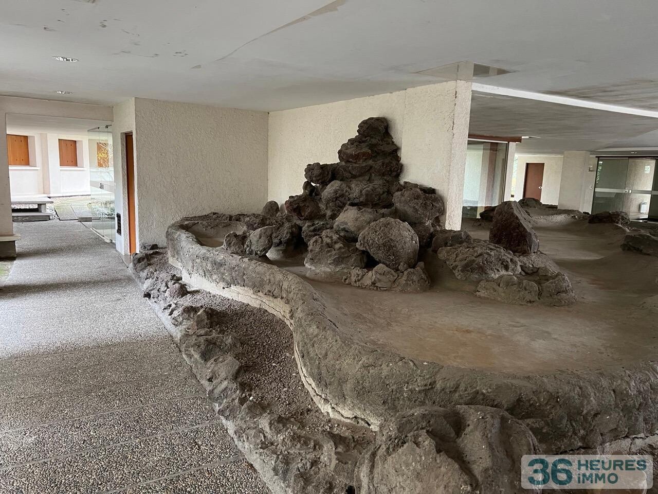 Apaprtement avec vue sur lac et terrasse