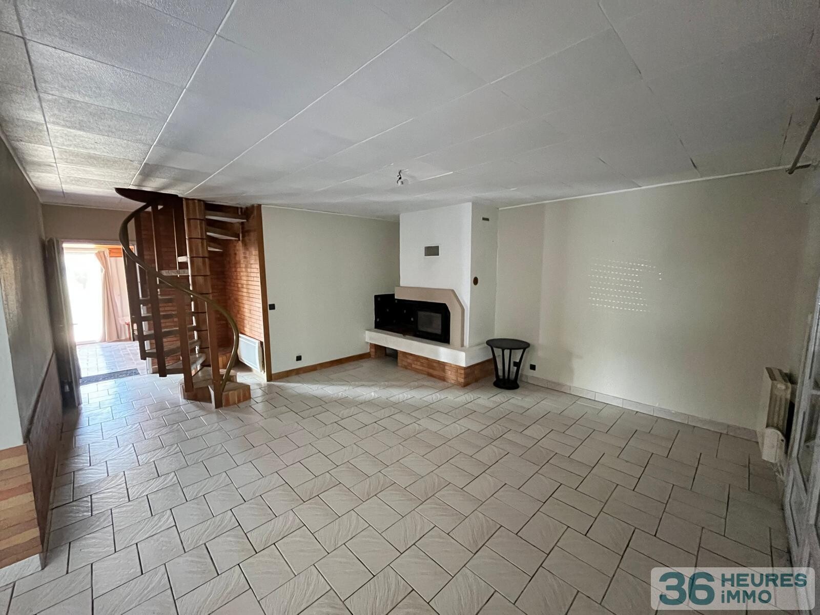 MAISON GARAGE JARDIN 4MIN PLAGE