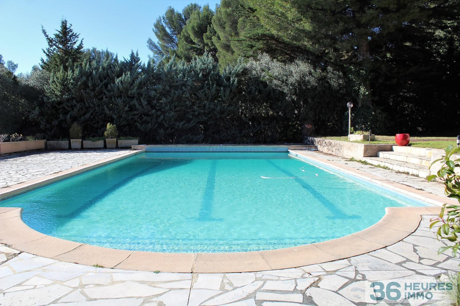 Maison de maître 6 pièces de 185 m² peymian à la ciotat